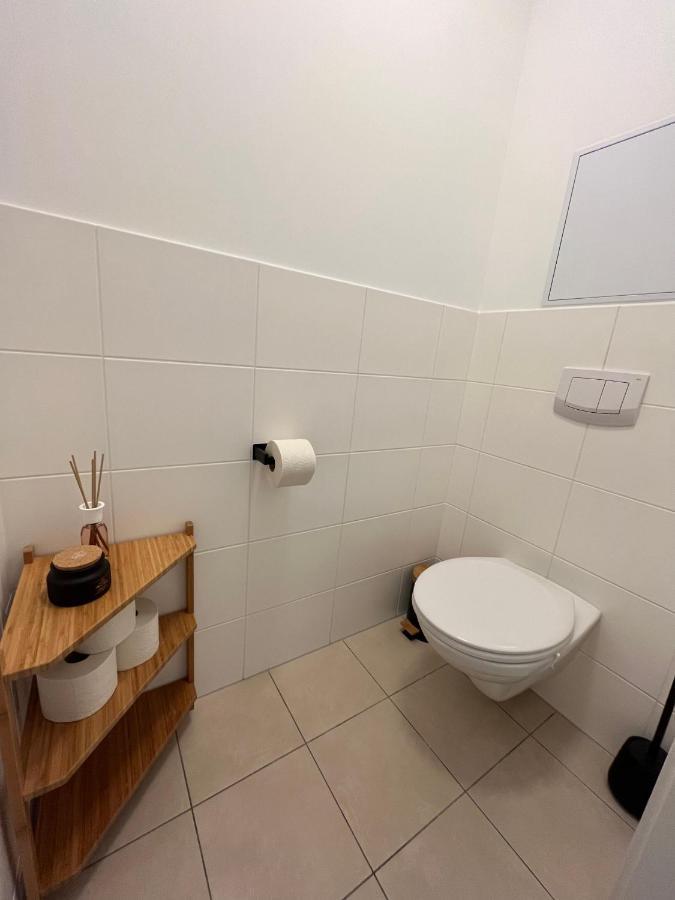 Penthouse Near Central Station With Free Parking Βιέννη Εξωτερικό φωτογραφία